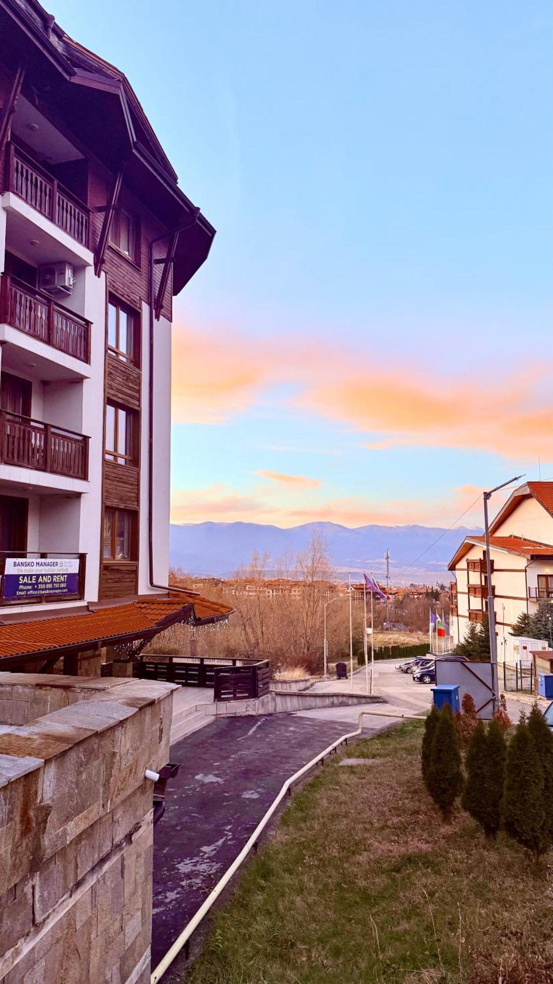 Apartment Encanto Cozy With Balcony And Stunning Mountain & Town View